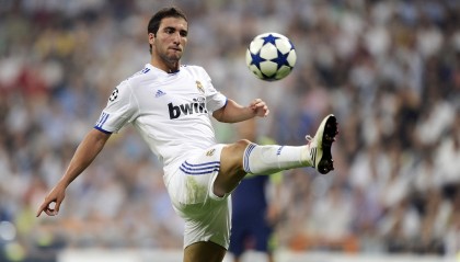 九游体育官网入口-《巴黎人报》：荷兰女足在预选赛中与德国队激战，荷兰女足对巴西女足结果